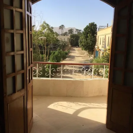 The Brown House Apartment Luxor Exterior photo