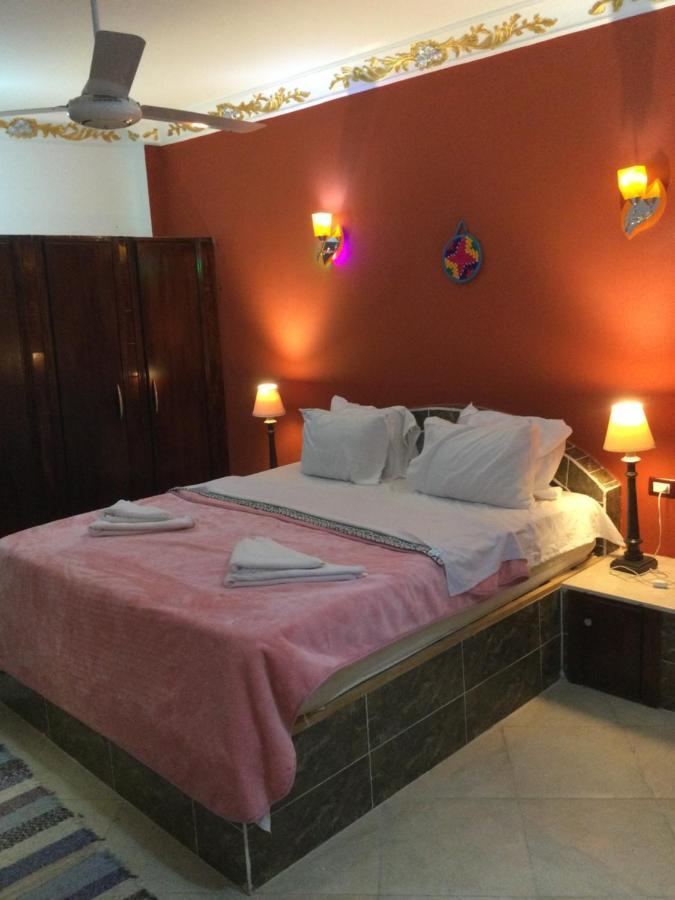 The Brown House Apartment