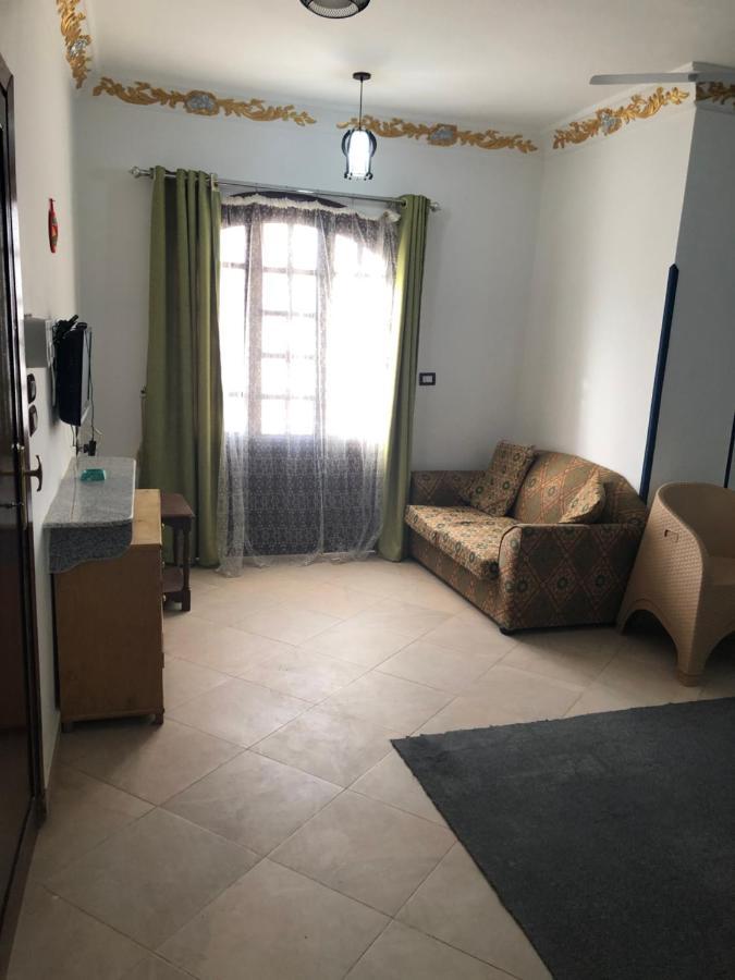 The Brown House Apartment Luxor