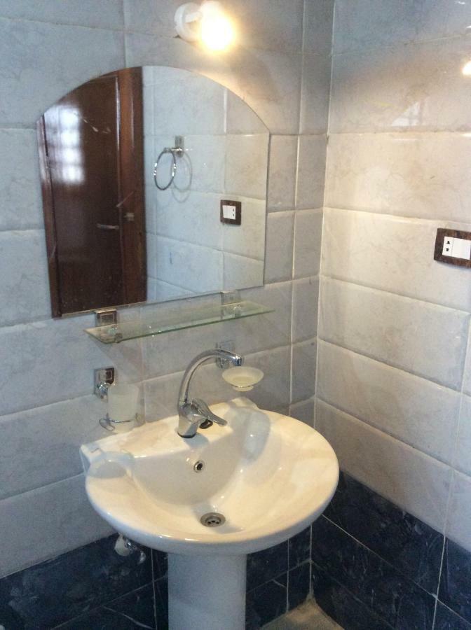 The Brown House Apartment